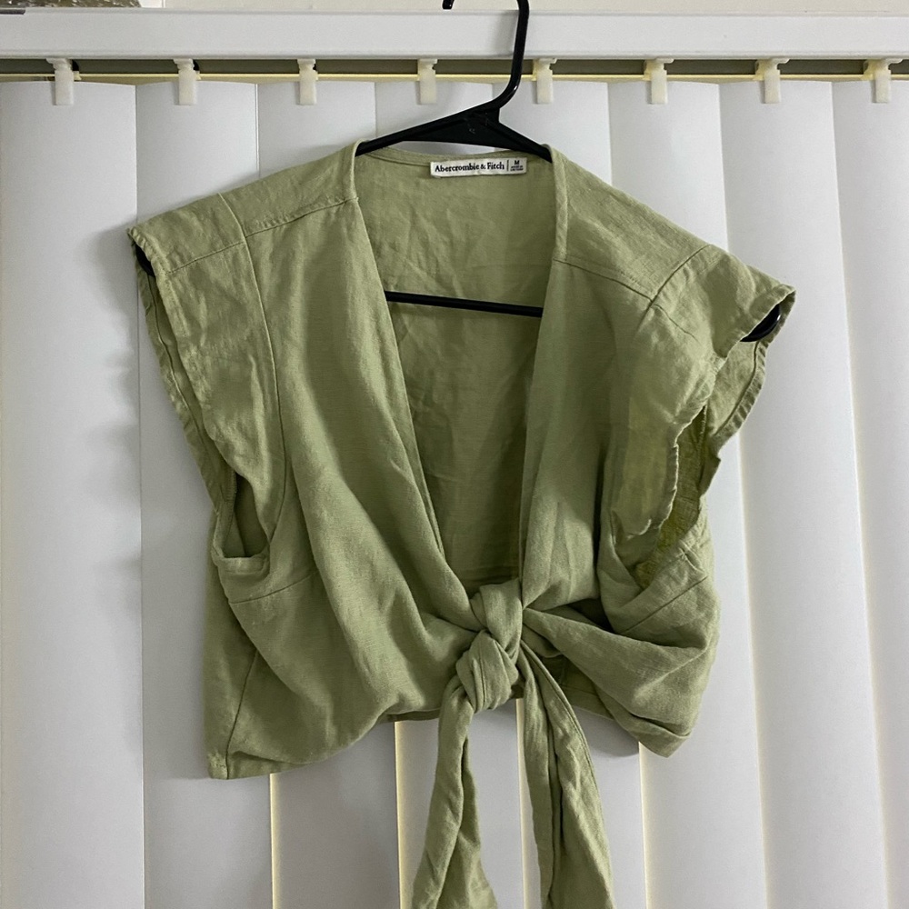 Abercrombie & Fitch Tie Top